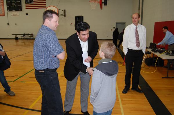 Congressman Labrador Speaks with a Youth at Homedale Middle School in Homedale, Idaho