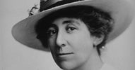 "100 years ago today, Jeannette Rankin becomes the first woman to hold federal office as she was elected to serve Montana in the House of Representatives. She voted against US entry into World War I and lost her next election in 1918 as she ran for the Senate due to unfavorable redistricting. She won election to the House in 1940, serving two non-consecutive terms. On December 8,1941, she was the only member of either chamber of Congress to vote against the declaration of war on Japan. #SHEstory"