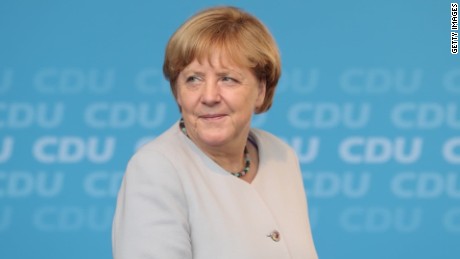 LL Shubert Merkel Fourth term_00011528.jpg