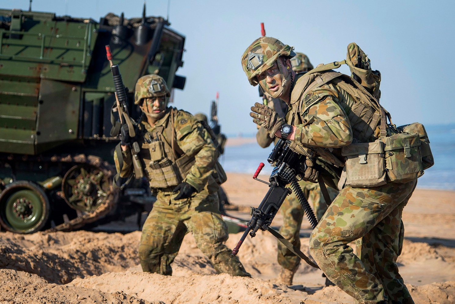 U.S. Marines Conduct Amphibious Assault in Talisman Sabre 2015