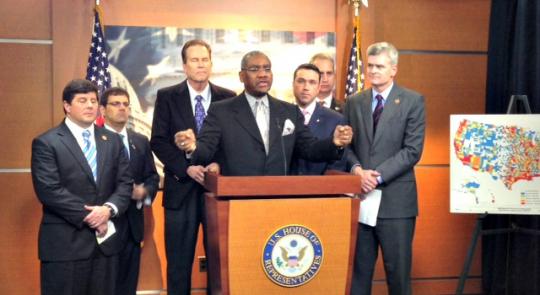 Rep. Gregory W. Meeks Applauds the Passage of the Homeowner Flood Insurance Affordability Act feature image