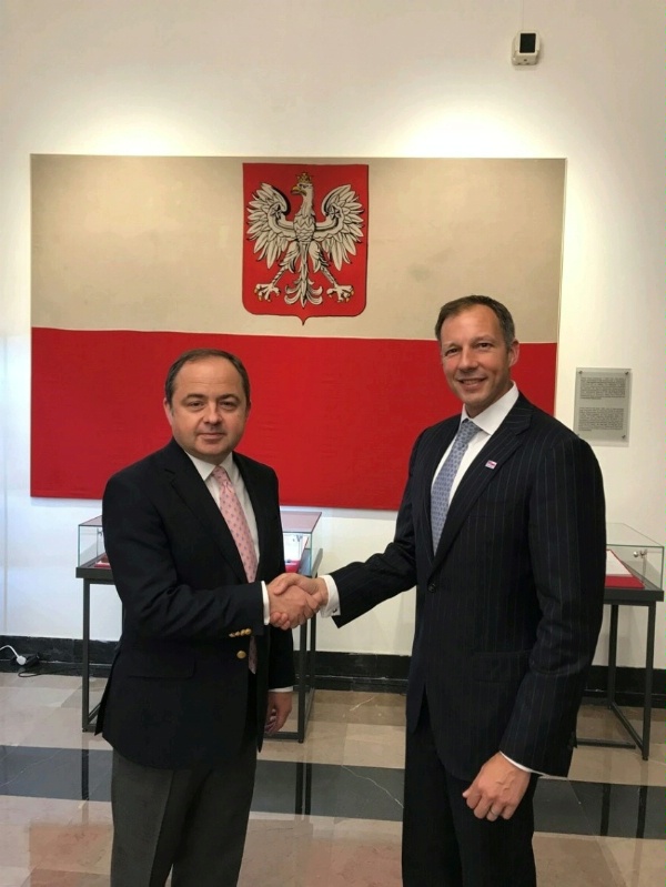 Assistant Secretary Fannon meets with Polish Deputy Foreign Minister Szymanski in Warsaw to discuss Europe's energy security, and the threat to European sovereignty posed by Nord Stream 2.