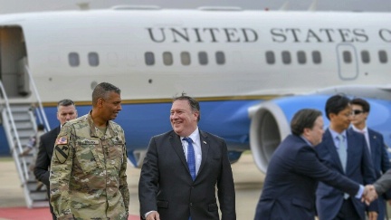 Secretary Pompeo is Greeted by Commander General Brooks in Osan