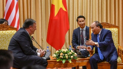 Secretary Pompeo Participates in Working Breakfast With Vietnamese Prime Minister