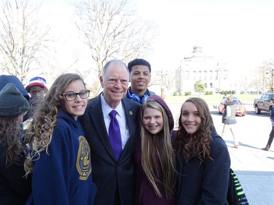 Andrew Jackson Middle School's Washington DC Visit 