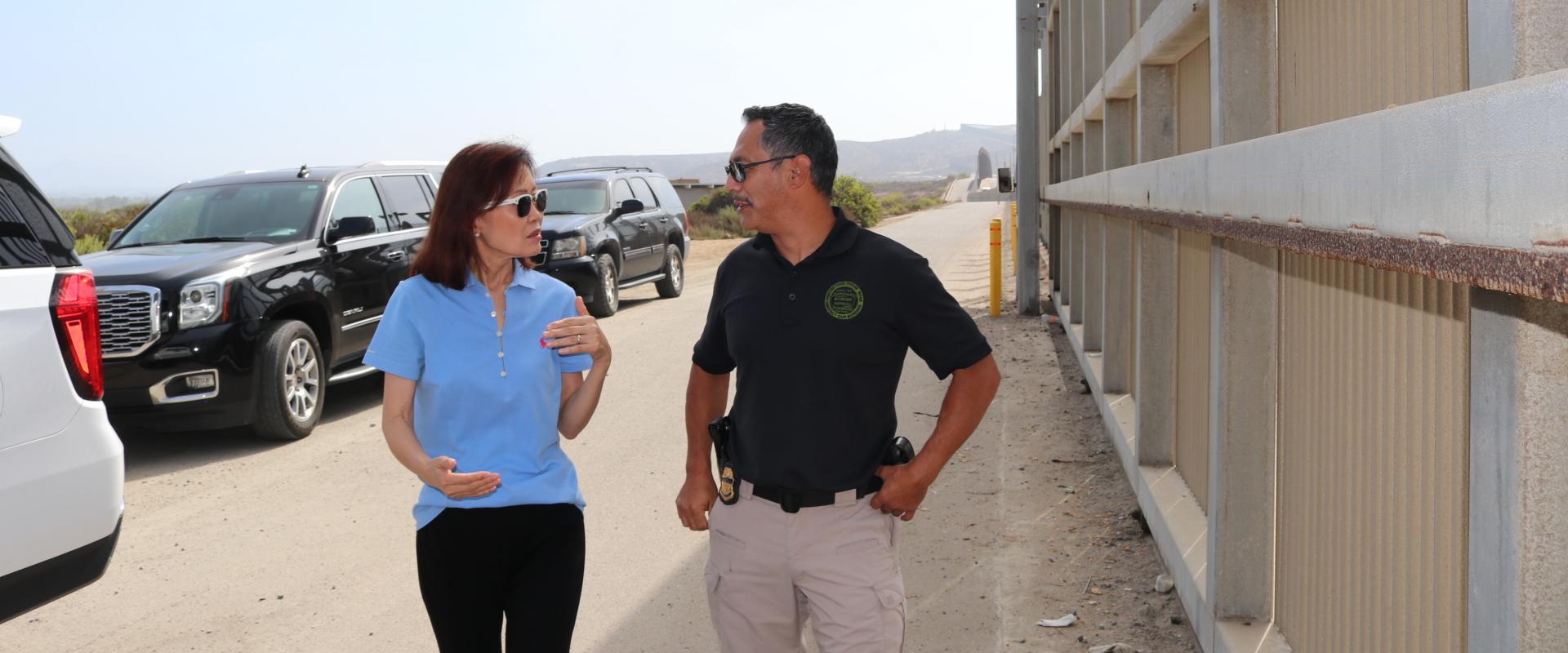 Rep. Steel discusses federal impacts on ground operations with border agent