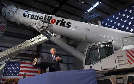 President George W. Bush delivers remarks on the economy at CraneWorks' equipment warehouse in Birmingham, Ala., Monday, Nov. 3, 2003. White House photo by Eric Draper.